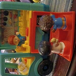 🟢 Little People Musical Food Truck